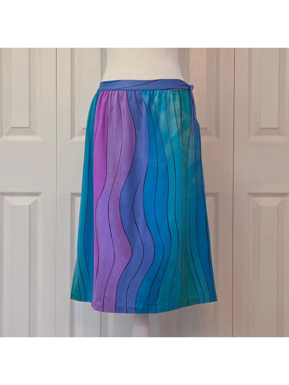 Vintage Y2K Abstract Wavy Stripe Print Skirt Retro 70s Boho Artsy Size M (XS/S)